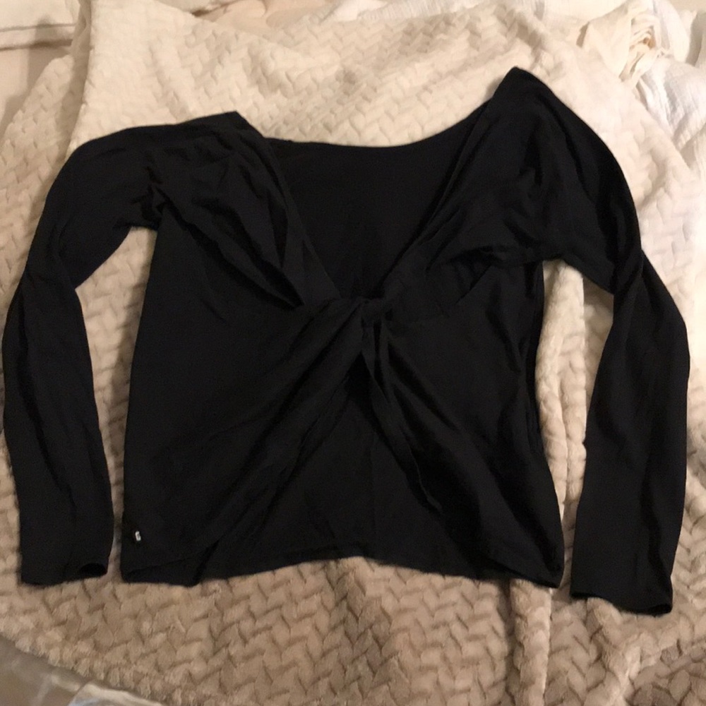 Fabletics open back top